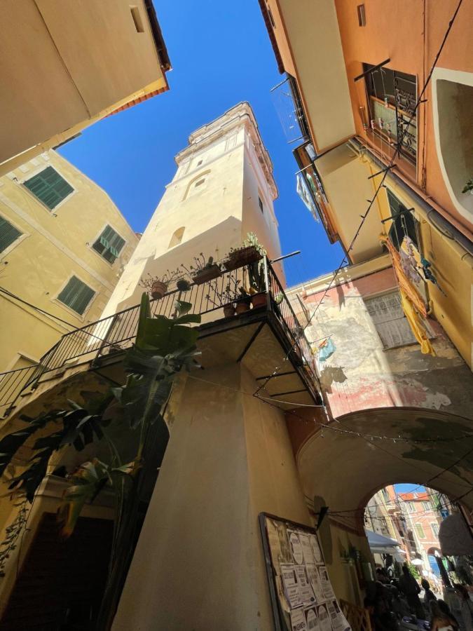 Vialunga Apartment In The Old Town ボルディゲーラ エクステリア 写真