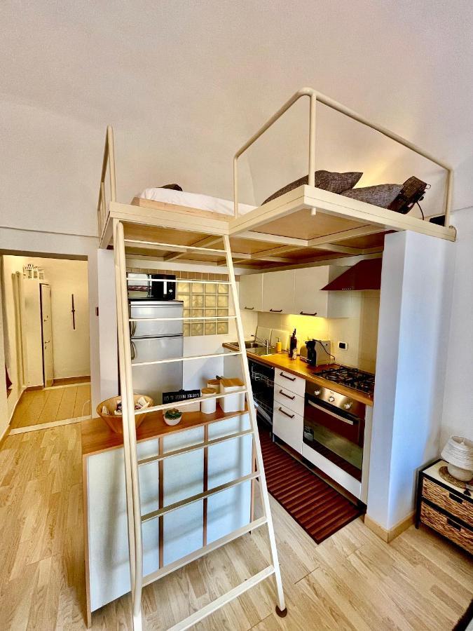 Vialunga Apartment In The Old Town ボルディゲーラ エクステリア 写真