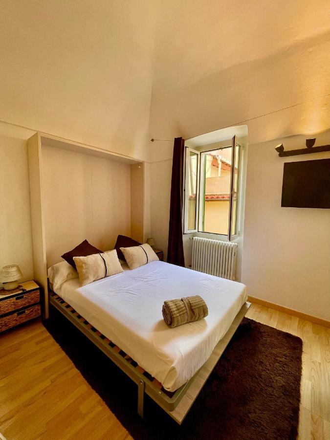 Vialunga Apartment In The Old Town ボルディゲーラ エクステリア 写真